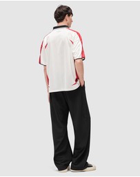 Represent - Spike Football Top