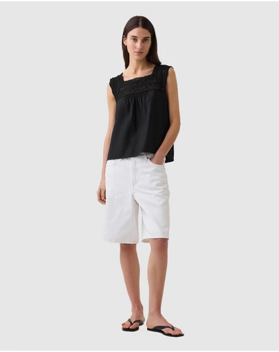 GAP - SS Crochet Square Neck Top