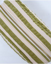 Mosey Me - Seersucker Stripe Dopp Kit