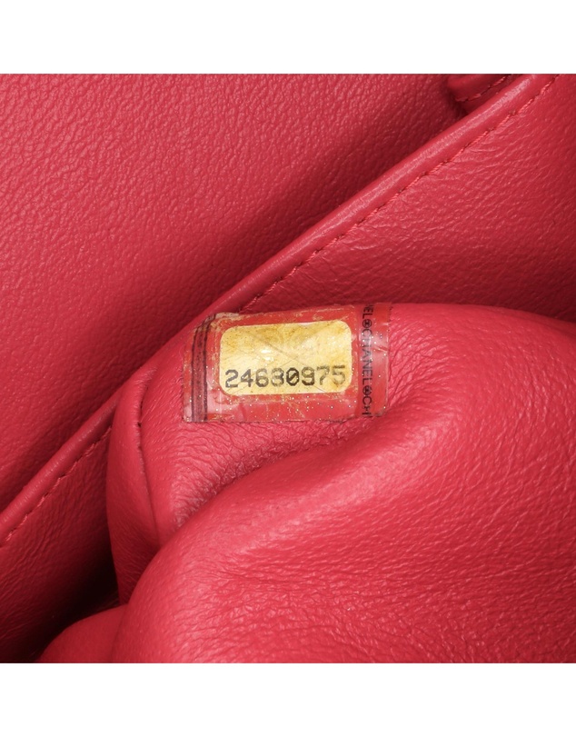 Pre-Loved by Azura Reborn - Pre-Loved chanel Chevron Quilted Shoulder Bag