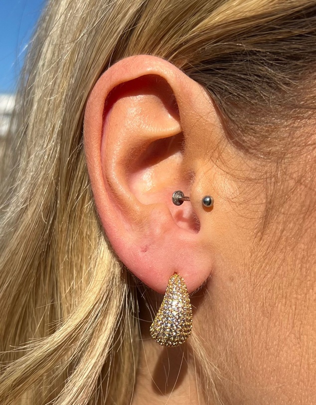Izoa - Elara Stud Earrings