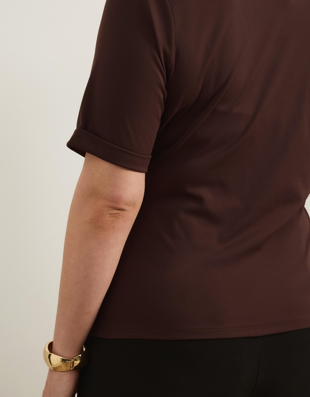 Atmos&Here Curvy - Deep V-Neck T-Shirt