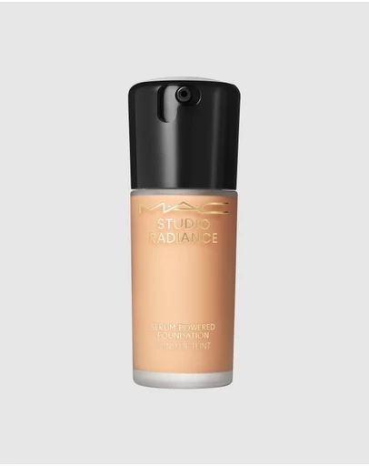 MAC - Studio Radiance Serum Powered Foundation - C4