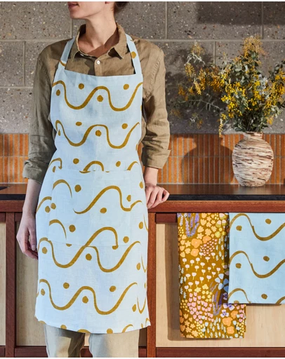 Mosey Me - Whitewash Apron