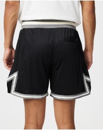 Market - Buzzer Beaters Game Shorts