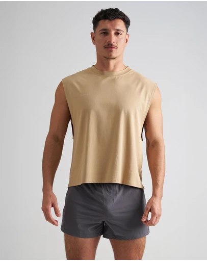 TEAMM8 - Strike Box Muscle Tank