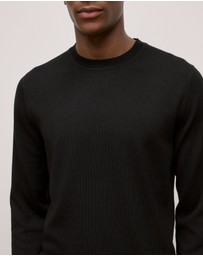 Trenery - Merino Classic Crew in Black
