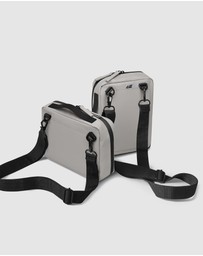 Gaston Luga - Däsh - Box Crossbody Waterproof Shoulder Carry Bag