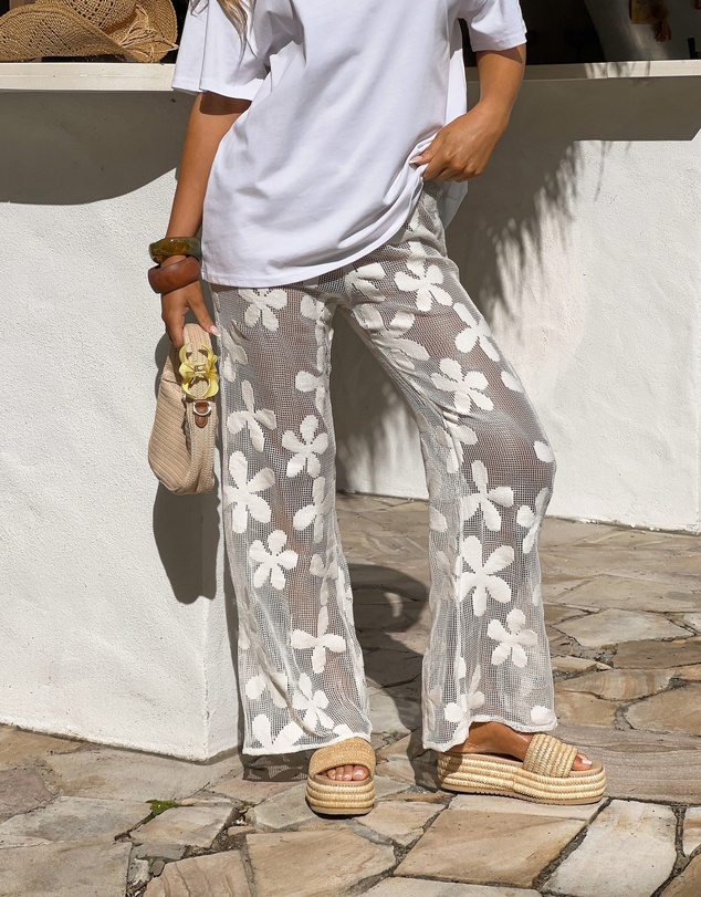 Beginning Boutique - Montague White Pants