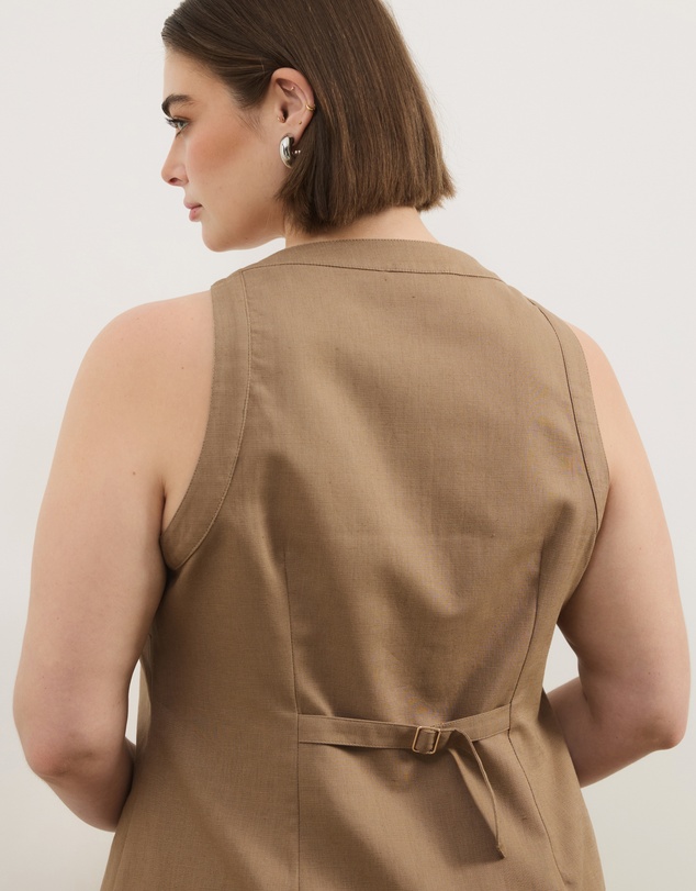 Atmos&Here Curvy - Maura V-Neck Longline Linen Blend Vest