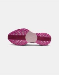 Nike - Pegasus Plus - Women's