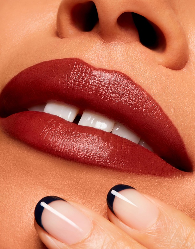 MAC - Powder Kiss Velvet Blur Slim Stick