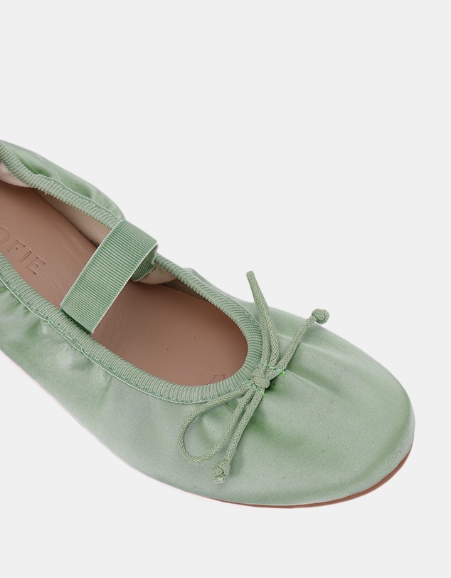 Miss Sofie - Medina Flats