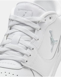 Nike - Jordan Access Court Low - Men's