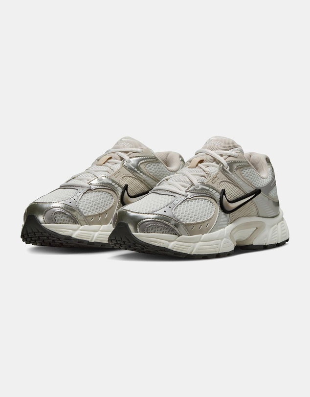 Nike - V5 RNR - Women's
