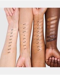 MAC - Studio Radiance Serum-Powered Foundation