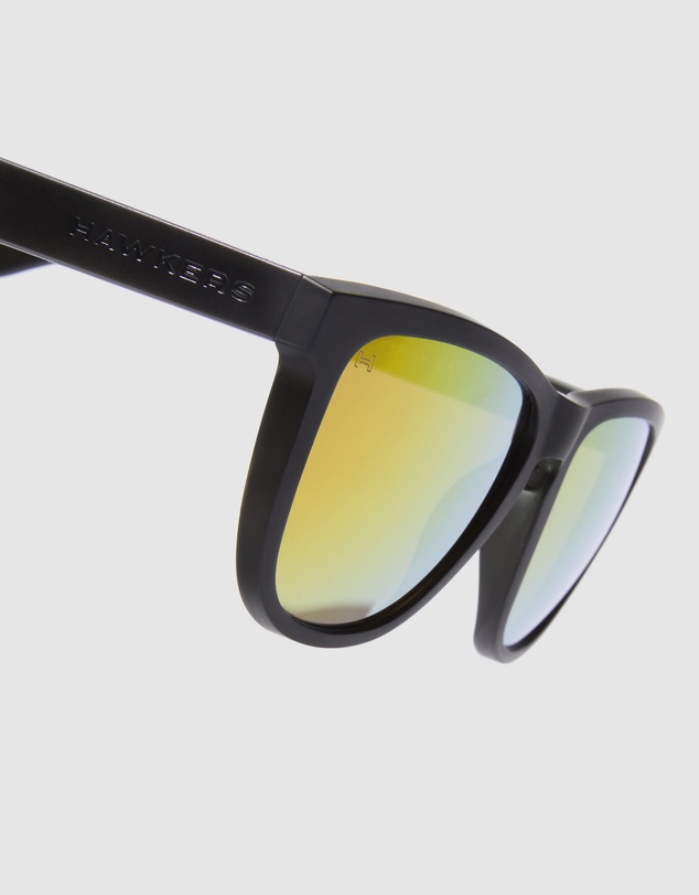 Hawkers Co - HAWKERS - Black Daylight ONE RAW Sunglasses for Men and Women UV400