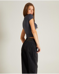 General Pants Co. Basics - Slinky Fitted T-Shirt