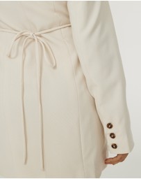 Tussah - Suki Blazer Dress