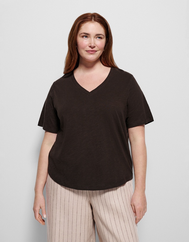 Commonry - Rue V Neck Tee