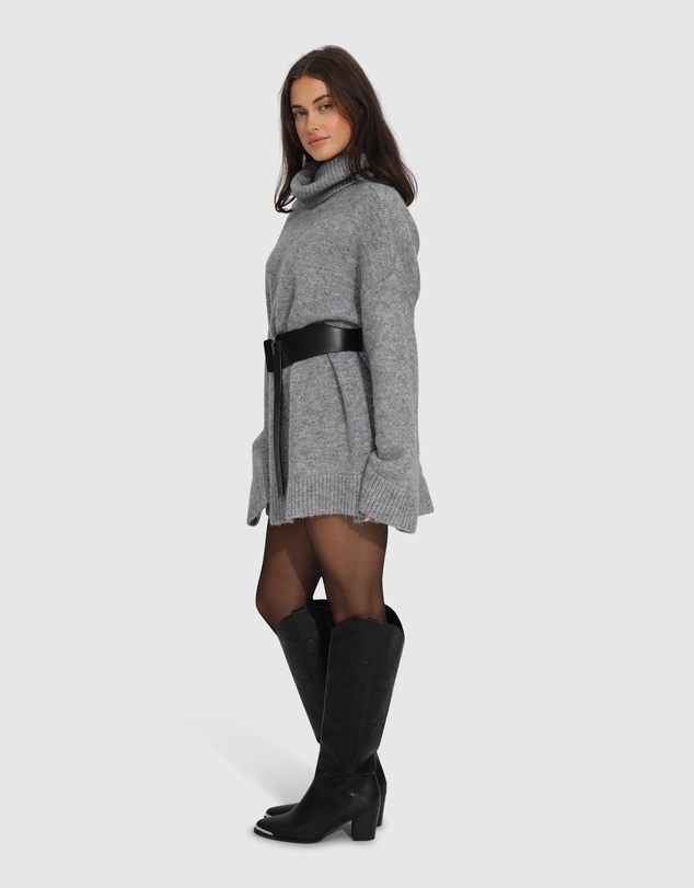 Belle & Bloom - Cuddle Me Oversized Tunic Sweater