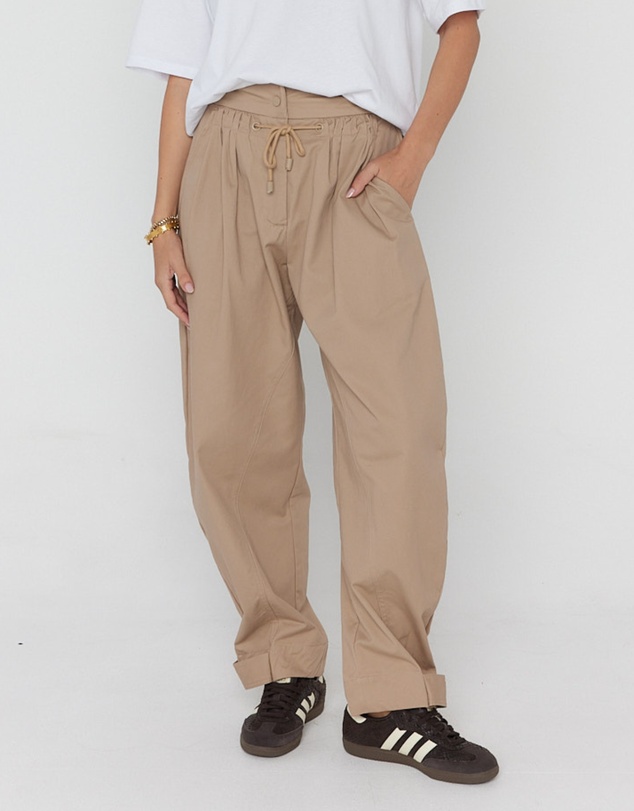 ALEXANDRA - Vale Pants Beige