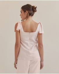 Amelius - Mavie Bow Linen Top