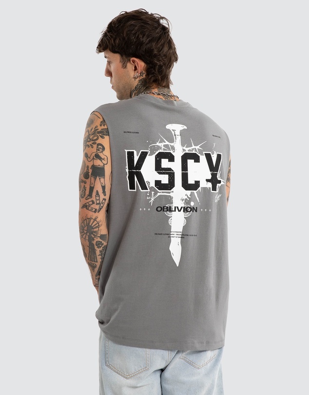 Kiss Chacey - Imperial Relaxed Muscle