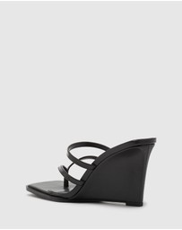 Nakedvice - The Saskia Black Wedge