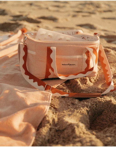 Business & Pleasure Co. - The Premium Cooler Bag