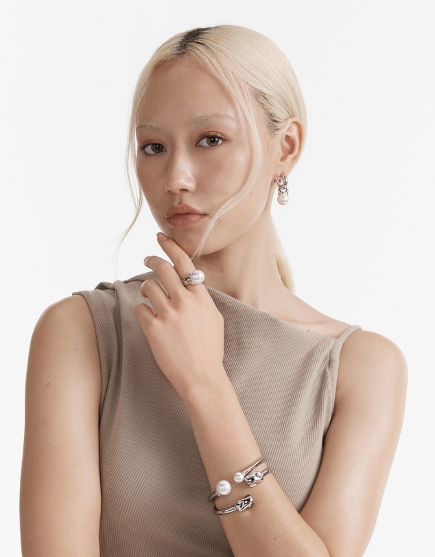 MIMCO - En Pointe Pearl Bangle