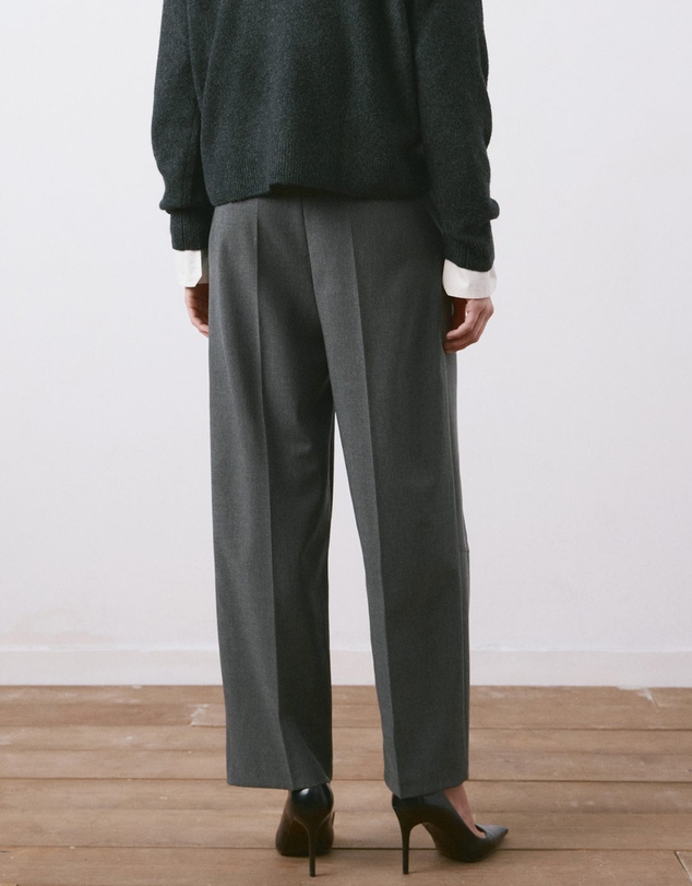 M.N.G - Straight-Fit Pleated Trousers