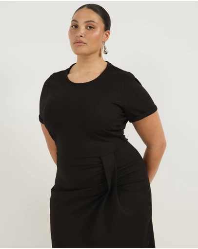 Atmos&Here Curvy - Astra Twist Maxi Dress With Side Split
