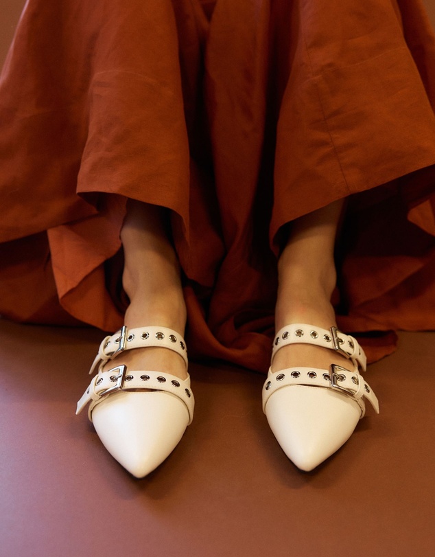 Verali - Indianna Point Toe Flats