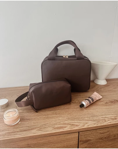 Louenhide - Kenya & Xena Cosmetic Set