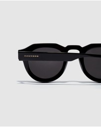 Hawkers Co - HAWKERS - Black WARWICK UPTOWN Sunglasses for Men and Women UV400