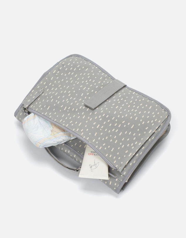 Storksak - Organic Tote Rain Drop Change Station