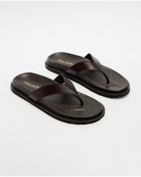 Atmos&Here - Azure Leather Thong Sandals