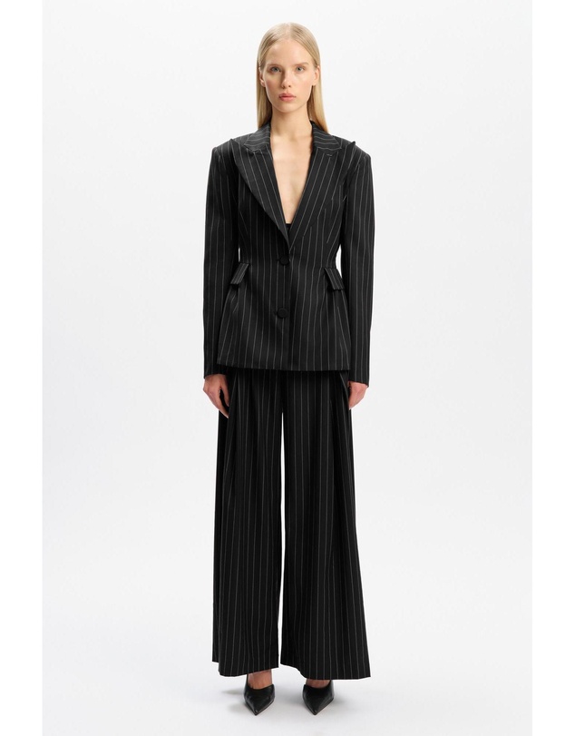 Bardot - Raina Fit & Flare Blazer