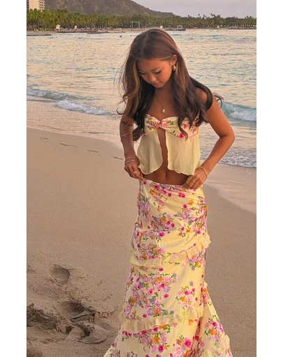 Beginning Boutique - Saldana Yellow Bloom Maxi Skirt