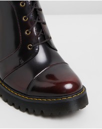 Dr Martens - Womens Averil 6-Eye Padded Collar Boot