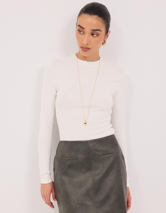 Calli - Astor Babylocked Long Sleeve Top