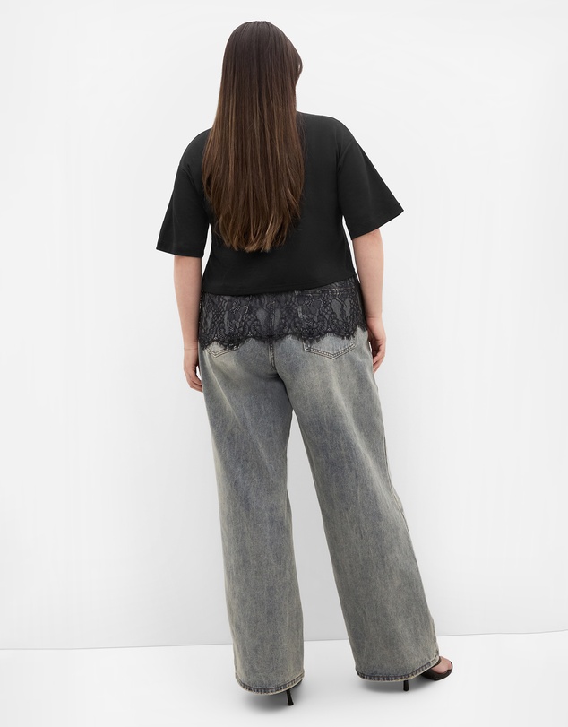 City Chic - Fashion Lace Hem Tee