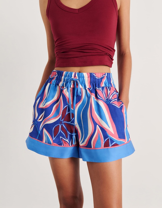 Jag - Calliope Short