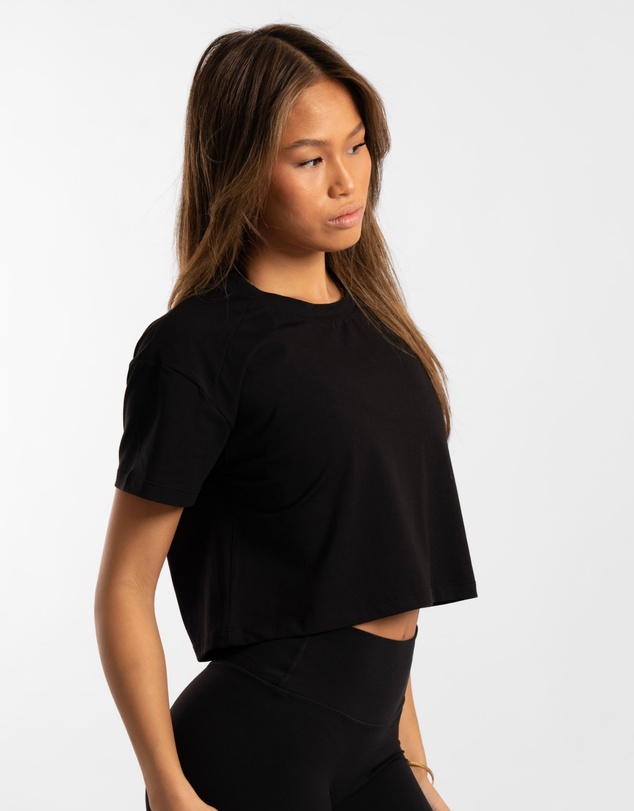 Active Basics - Cropped Tee