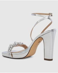 NINA - Evette
