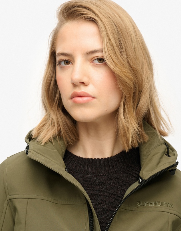 Superdry - Hooded Classic Trekker Slim Fit Jacket