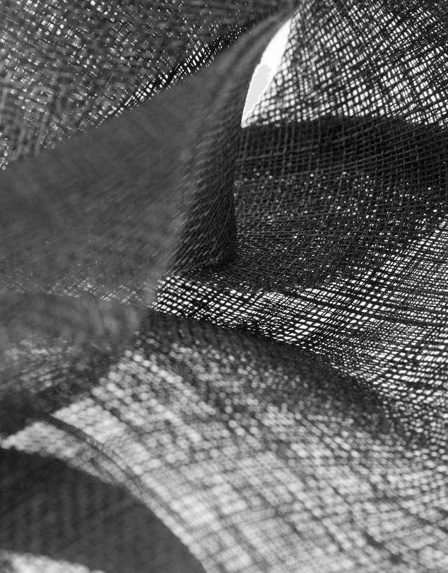 Max Alexander - Black Plate Racing Fascinator