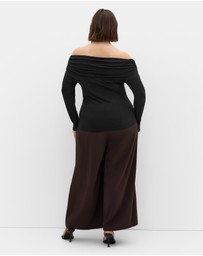 City Chic - Buckle Detail Top