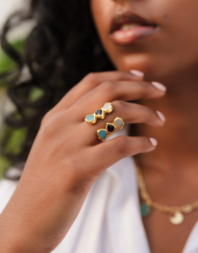 Meshca - Trio Spark Bridge Ring